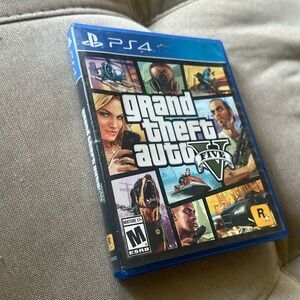 Grand theft auto 5 ps4